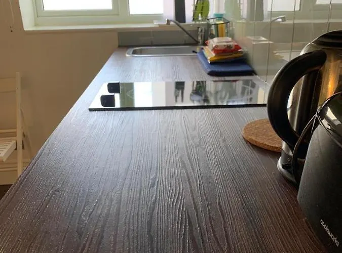 Between Piers, The Stylish Studio Flat In Cannon Place